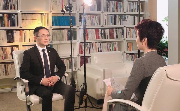 TCSA chairman, Adkins Zheng, was invited to be interviewed by Phoenix TV’s, "Elite Converge" program.