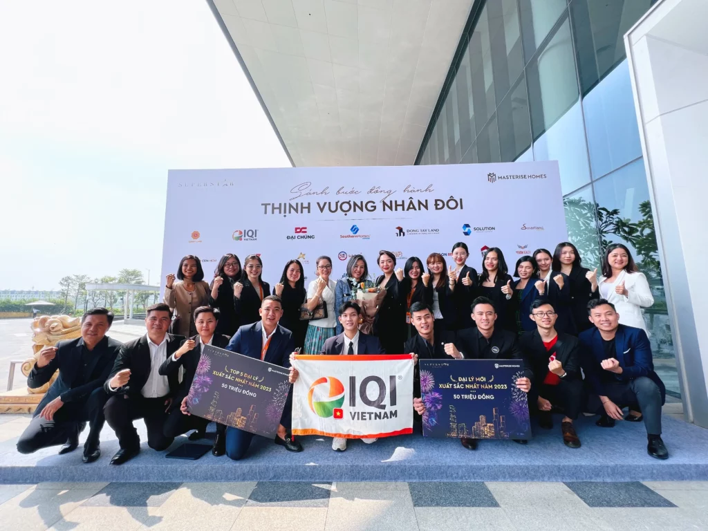 IQI Vietnam receives awards